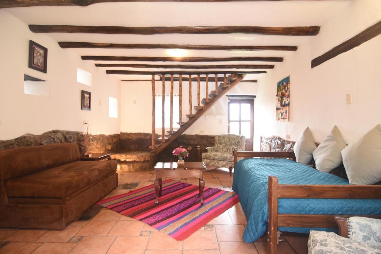 Lizzy Wasi Urubamba Hotel Ngoại thất bức ảnh