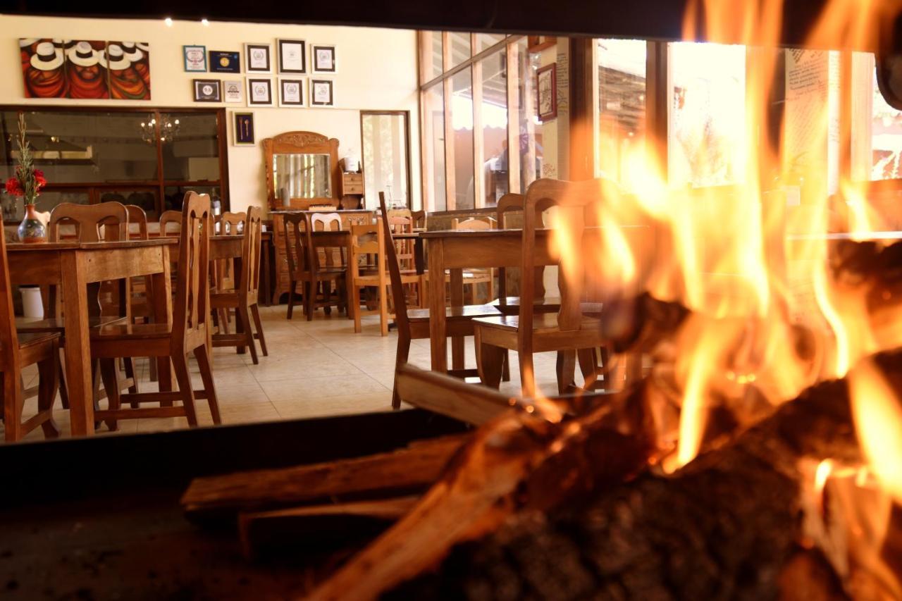 Lizzy Wasi Urubamba Hotel Ngoại thất bức ảnh