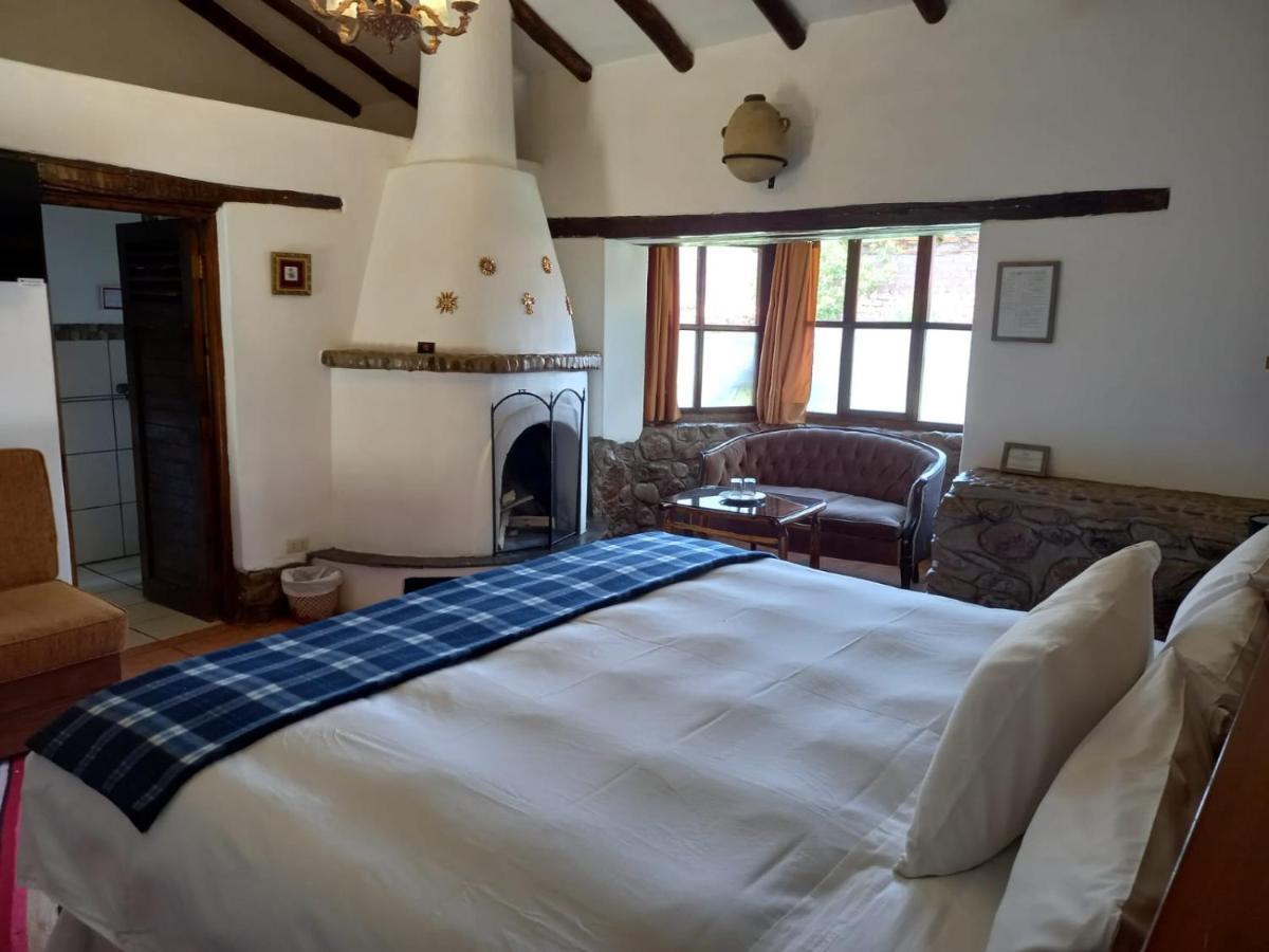 Lizzy Wasi Urubamba Hotel Ngoại thất bức ảnh