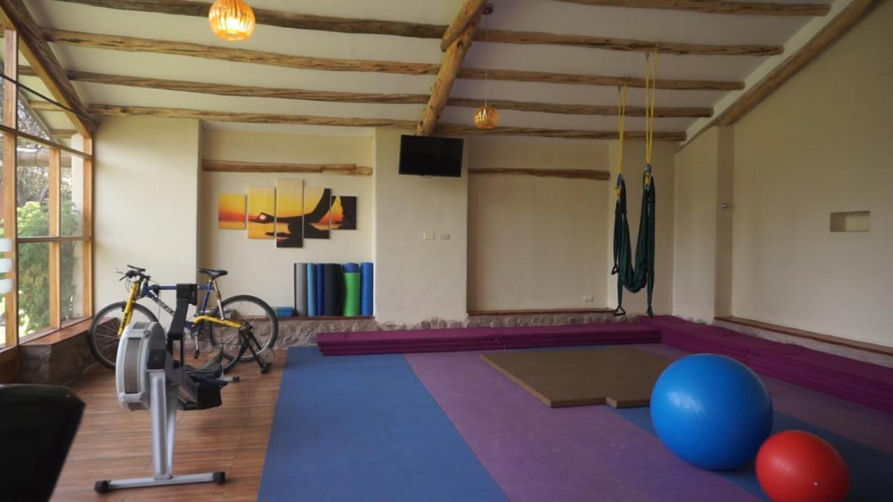 Lizzy Wasi Urubamba Hotel Ngoại thất bức ảnh