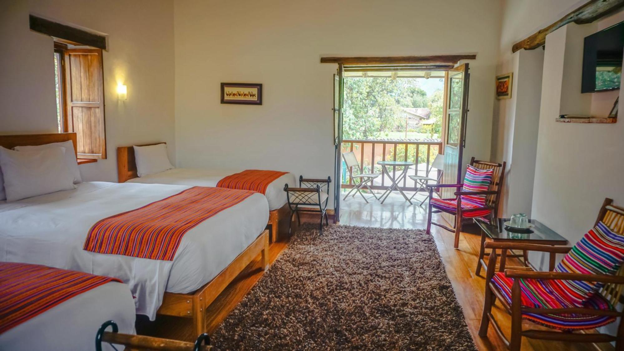 Lizzy Wasi Urubamba Hotel Ngoại thất bức ảnh