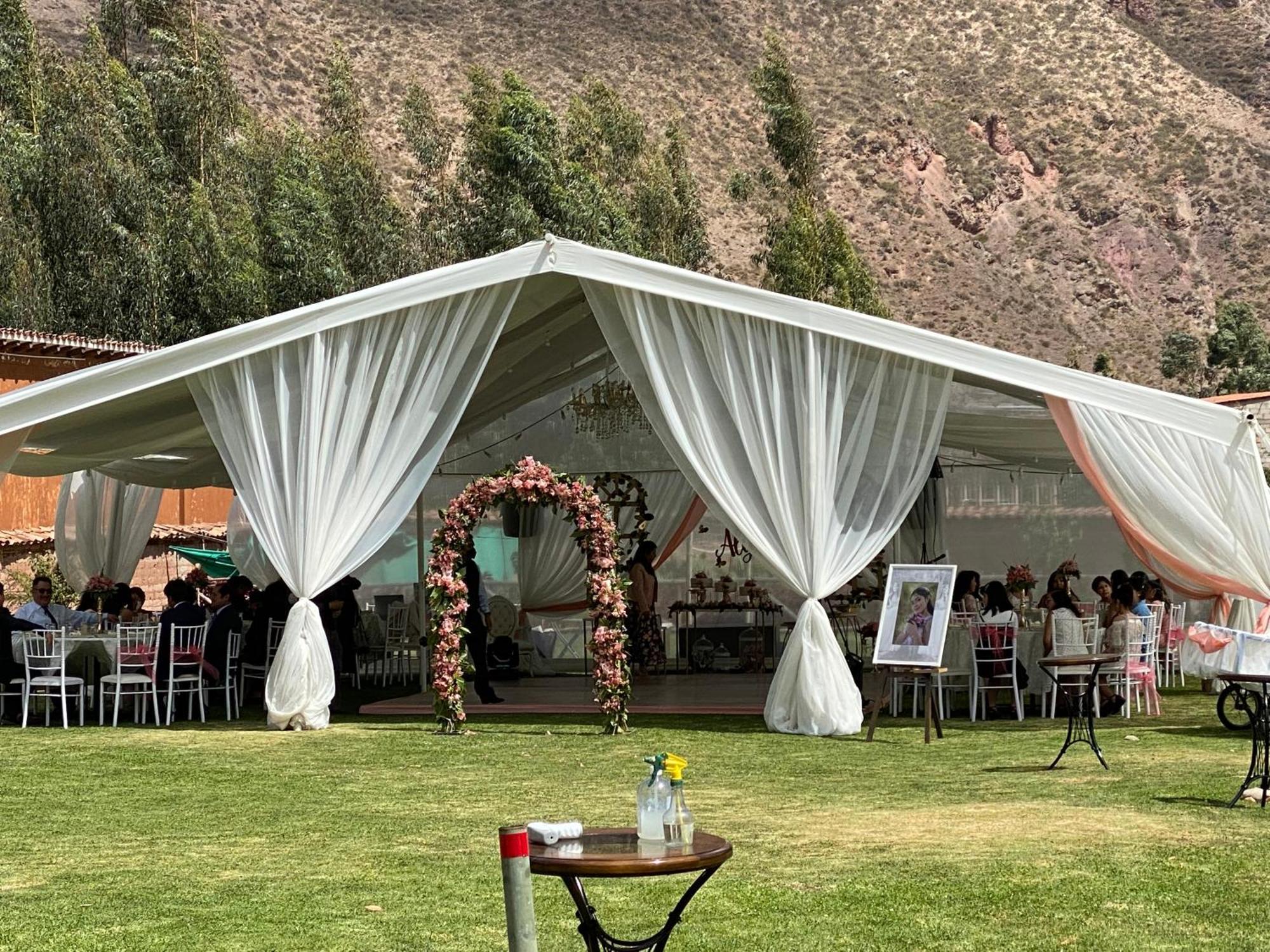 Lizzy Wasi Urubamba Hotel Ngoại thất bức ảnh