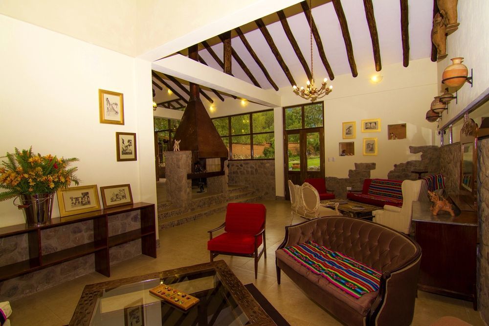 Lizzy Wasi Urubamba Hotel Ngoại thất bức ảnh